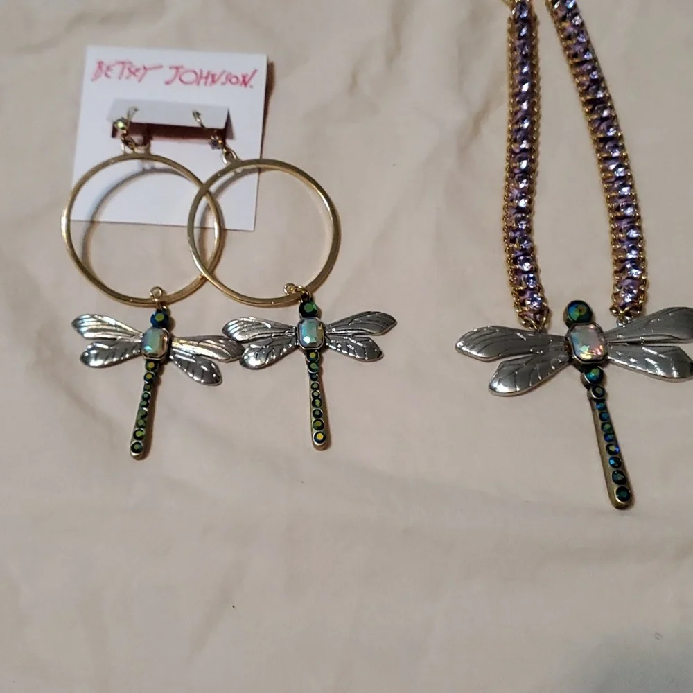 Betsey Johnson betsey johnson